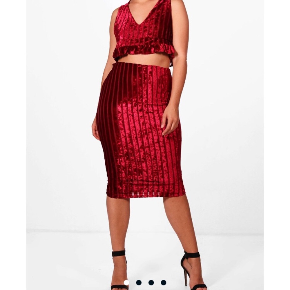 Plus Boohoo Skirt Set
